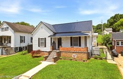 409 W 1st Ave, Lenoir City, TN 37771