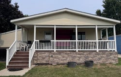 17008 Oliver Dr, Macomb, MI 48044