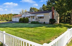 1147 Masters Ave, Ashland, OH 44805