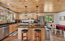 10 Mount Lafayette Way, Bethlehem, NH 03574