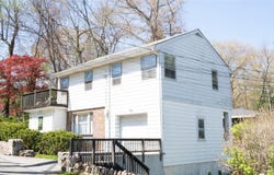 72 Johnson Street, Lake Peekskill, NY 10537