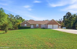 10941 Holly Road, Neosho, MO 64850