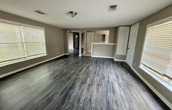 415 E Avenue G, Midlothian, TX 76065