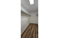 2100 Tanglewilde, Houston, TX 77063
