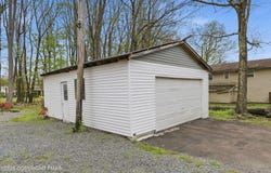 1108 Colt Lane, Pocono Summit, PA 18346
