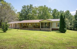 271 County Road 806, Flat Rock, AL 35966