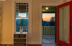 612 JACKSON St, OregonCity, OR 97045
