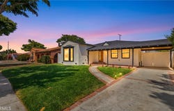 8104 S 2nd, Inglewood, CA 90305