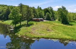 149 Savage Road, Waymart, PA 18472
