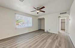 8806 N 28th Drive, Phoenix, AZ 85051