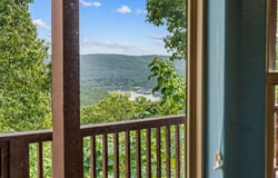 514 Rose Hill Lane, Galena, MO 65656