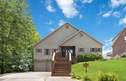 31 Sky View Lane, Burnside, KY 42519