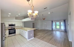 924 EUCLID, VENICE, FL 34293