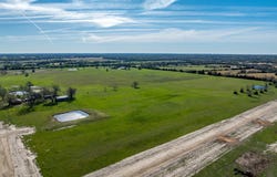 50 Private Road 33265, Sumner, TX 75486