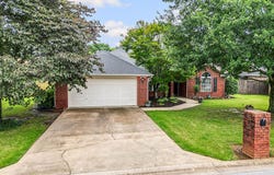 323 Center Drive, Lowell, AR 72745