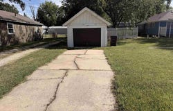 111 N 5th St, Canton, KS 67428