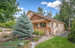 909 Northview Dr, Sandpoint, ID 83864