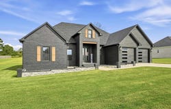 29 republican valley Drive, Greenbrier, AR 72058