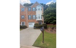 2031 Pinnacle Pointe, Norcross, GA 30071