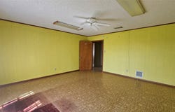 1215 W Cedar Creek Parkway, Kemp, TX 75143