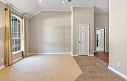 512 Coventry Drive, Grapevine, TX 76051