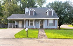 1200 Barnett Bend Circle, Brandon, MS 39047