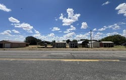 37th St, Snyder, TX 79549