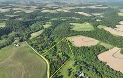 Scenic Valley Rd, Waukon, IA 52172