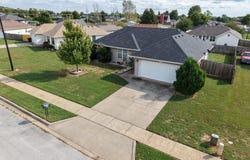 526 N Taylor Drive, Republic, MO 65738
