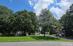204 E Trade Street, Dallas, NC 28034