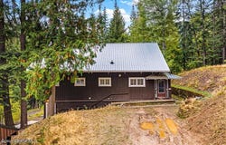 420 W Pearl St, Wallace, ID 83873