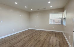 10971 Roscoe, Sun Valley, CA 91352