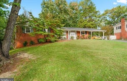 8705 JACKSON Avenue, MANASSAS, VA 20110