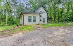 299 SOUTHSHORE DR, Lone Star, TX 75668