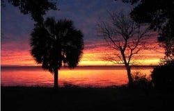 19 S Bay Shore Dr, Eastpoint, FL 32328