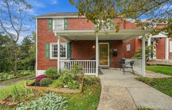 5741 Front St, Verona, PA 15147