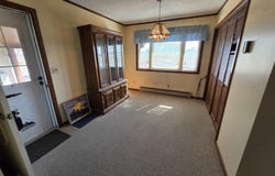 1015 S Smith Rd, Riverton, WY 82501