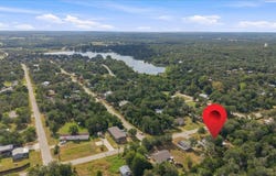134 Tejas St, Smithville, TX 78957