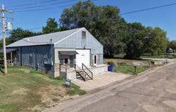 119 N Railroad Ave, Glasco, KS 67445