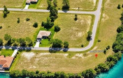 1701 NE 41st Street, Cape Coral, FL 33909