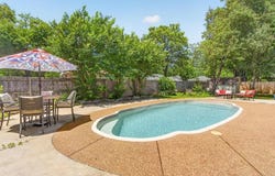 1453 ASHSTONE Dr, Germantown, TN 38138