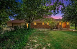 204 Christopher Drive, Bruceville Eddy, TX 76524