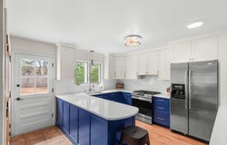 1911 THOMAS, Santa Fe, NM 87505