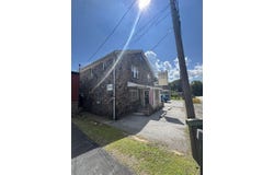 218 Parkhill Dr, Parkhill, PA 15945