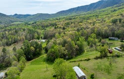 Dry Valley Rd, Townsend, TN 37882