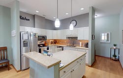 212 Broadway Avenue N, Albert Lea, MN 56007