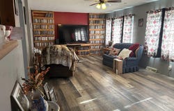 913 Flower Box Lane, Neosho, MO 64850