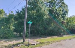 2001 30th Street lot: 1, Gulfport, MS 39501