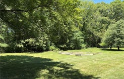 11 Paris Irons Road, Glocester, RI 02857
