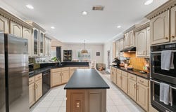 1736 ELK RIVER Dr, Collierville, TN 38017